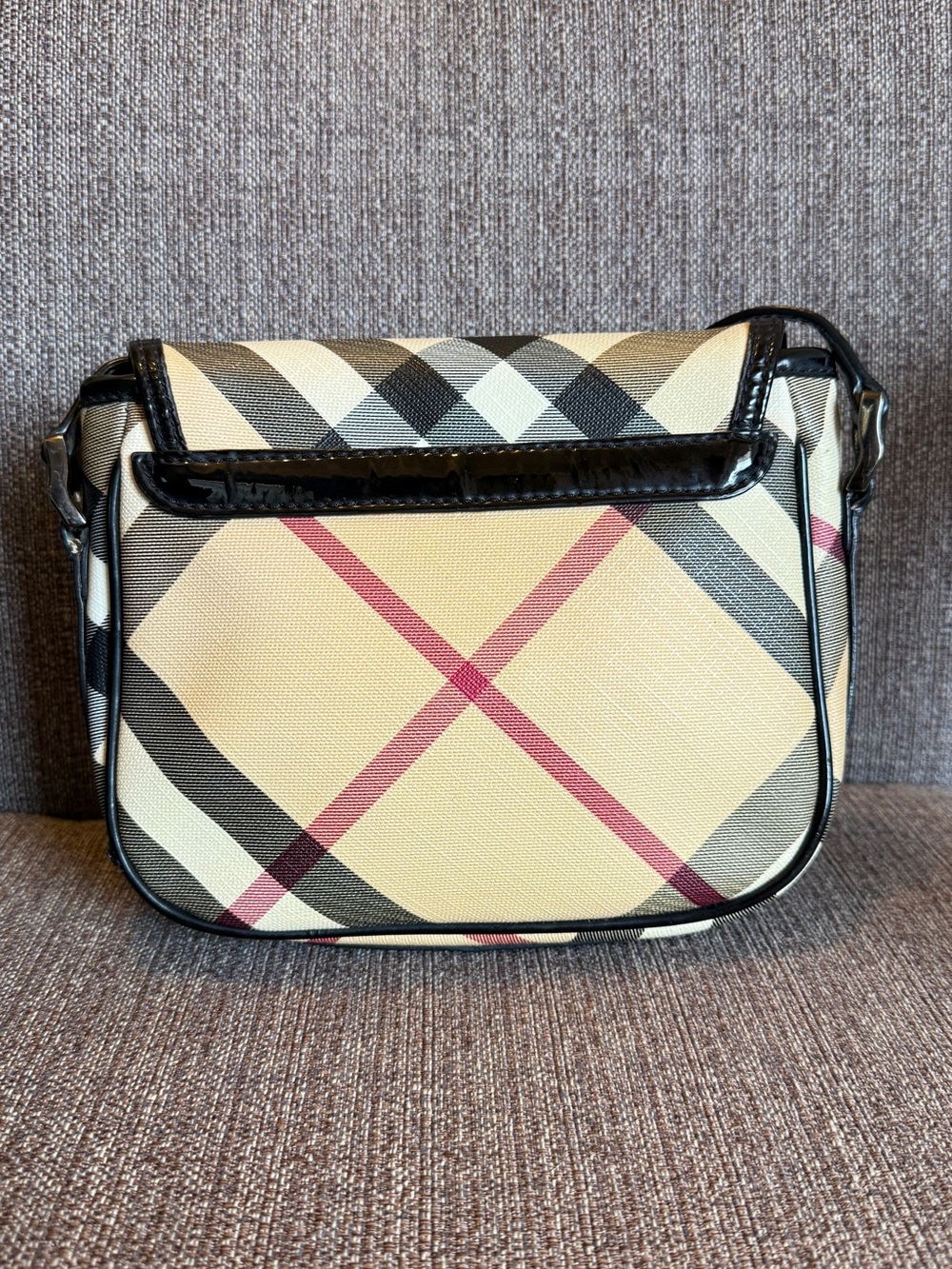 Authentic Burberry Crossbody bag - Picture 4 of 12